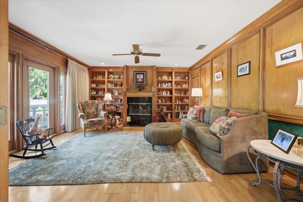 Image 18 of 99 For 2035 Indian Creek Court