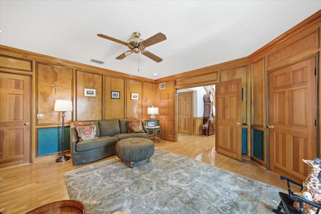 Image 20 of 99 For 2035 Indian Creek Court