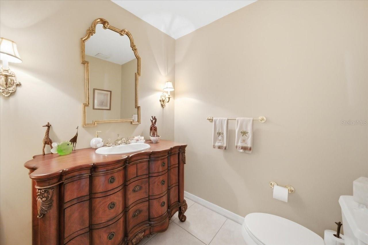 Image 21 of 99 For 2035 Indian Creek Court