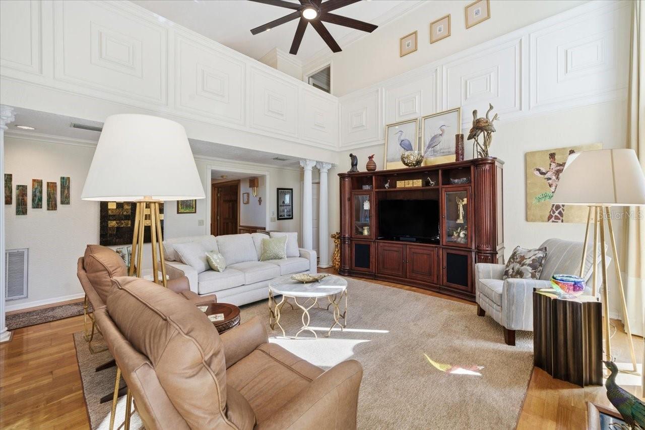 Image 28 of 99 For 2035 Indian Creek Court