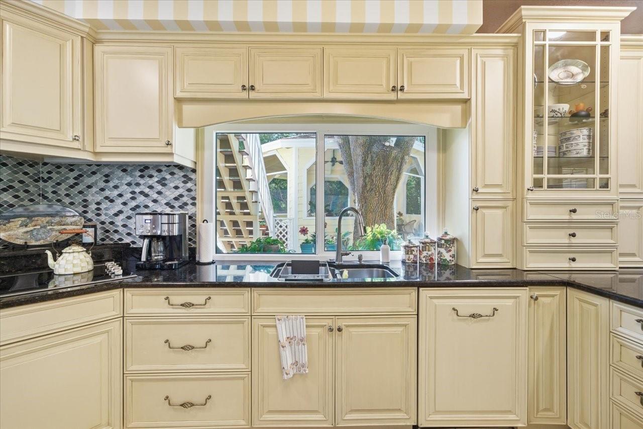 Image 36 of 99 For 2035 Indian Creek Court