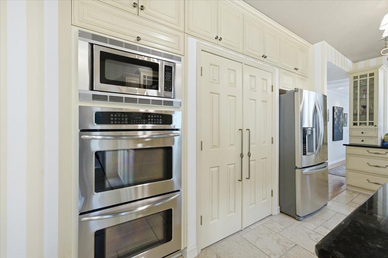 Image 38 of 99 For 2035 Indian Creek Court