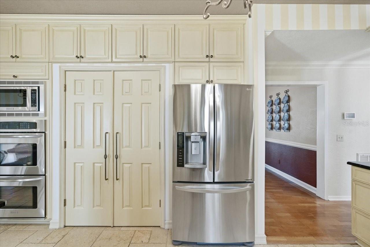 Image 39 of 99 For 2035 Indian Creek Court