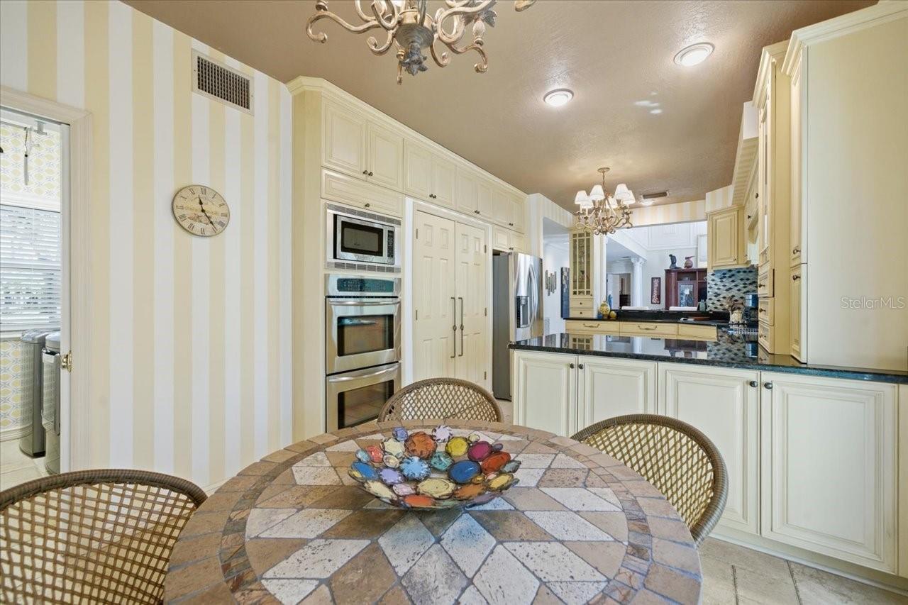 Image 43 of 99 For 2035 Indian Creek Court