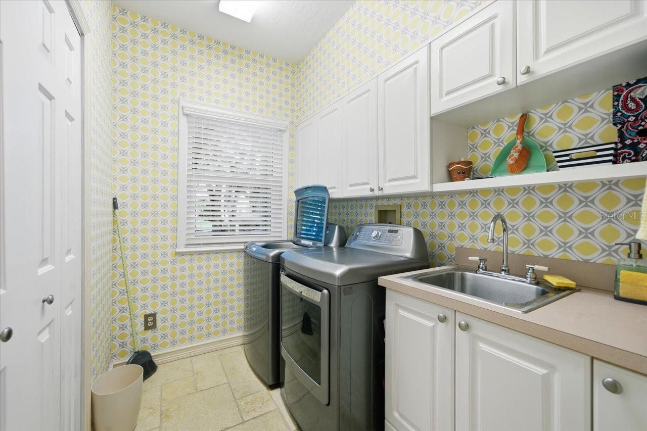 Image 70 of 99 For 2035 Indian Creek Court