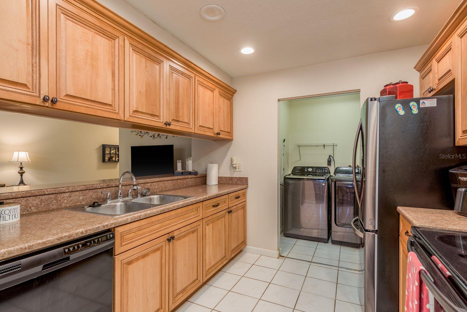 Image 14 of 33 For 1507 12th Court Se