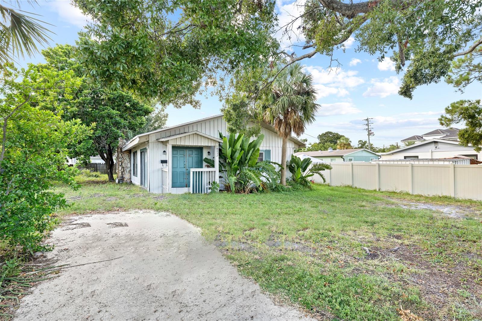 Image 2 of 23 For 8452 6th Street N