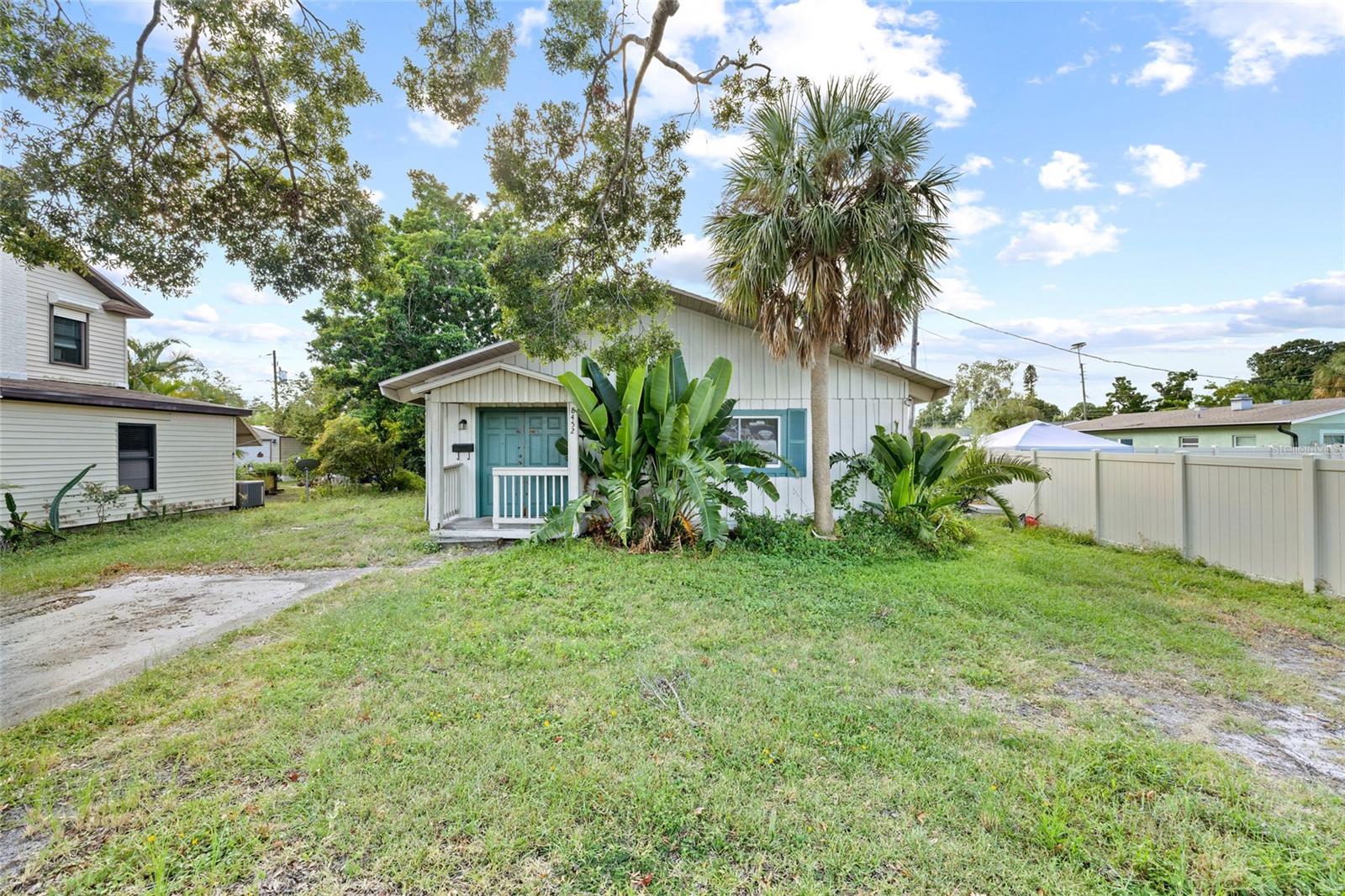 Image 5 of 23 For 8452 6th Street N