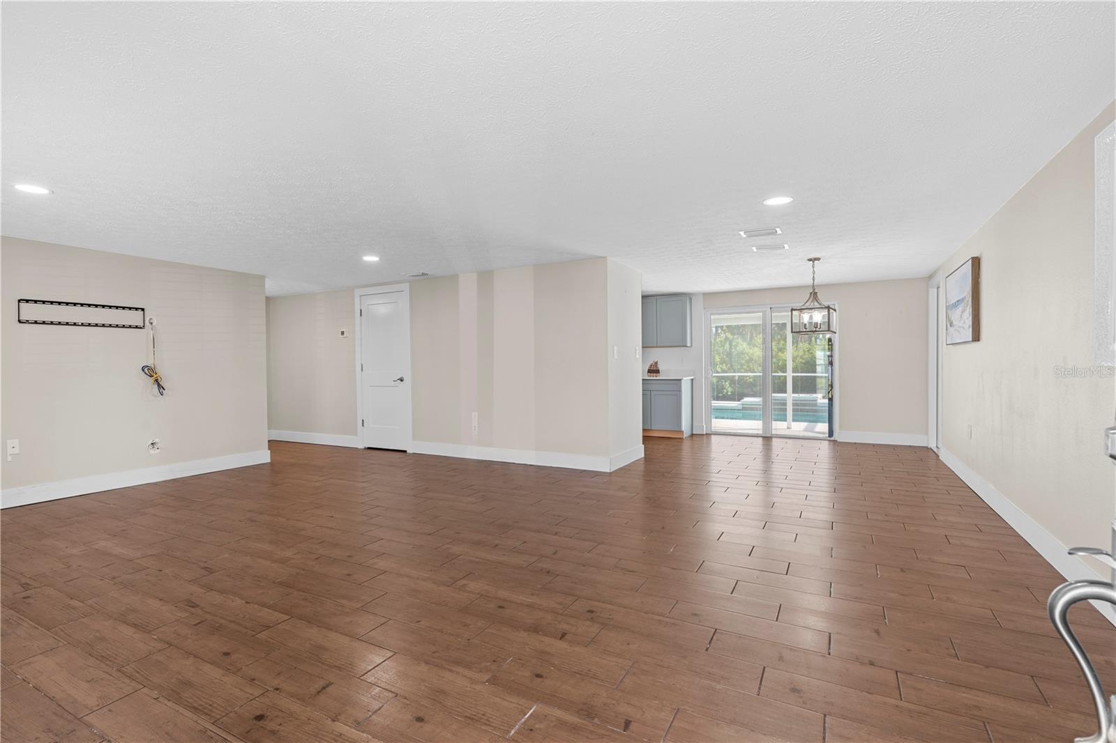 Image 16 of 41 For 105 North Branch Road