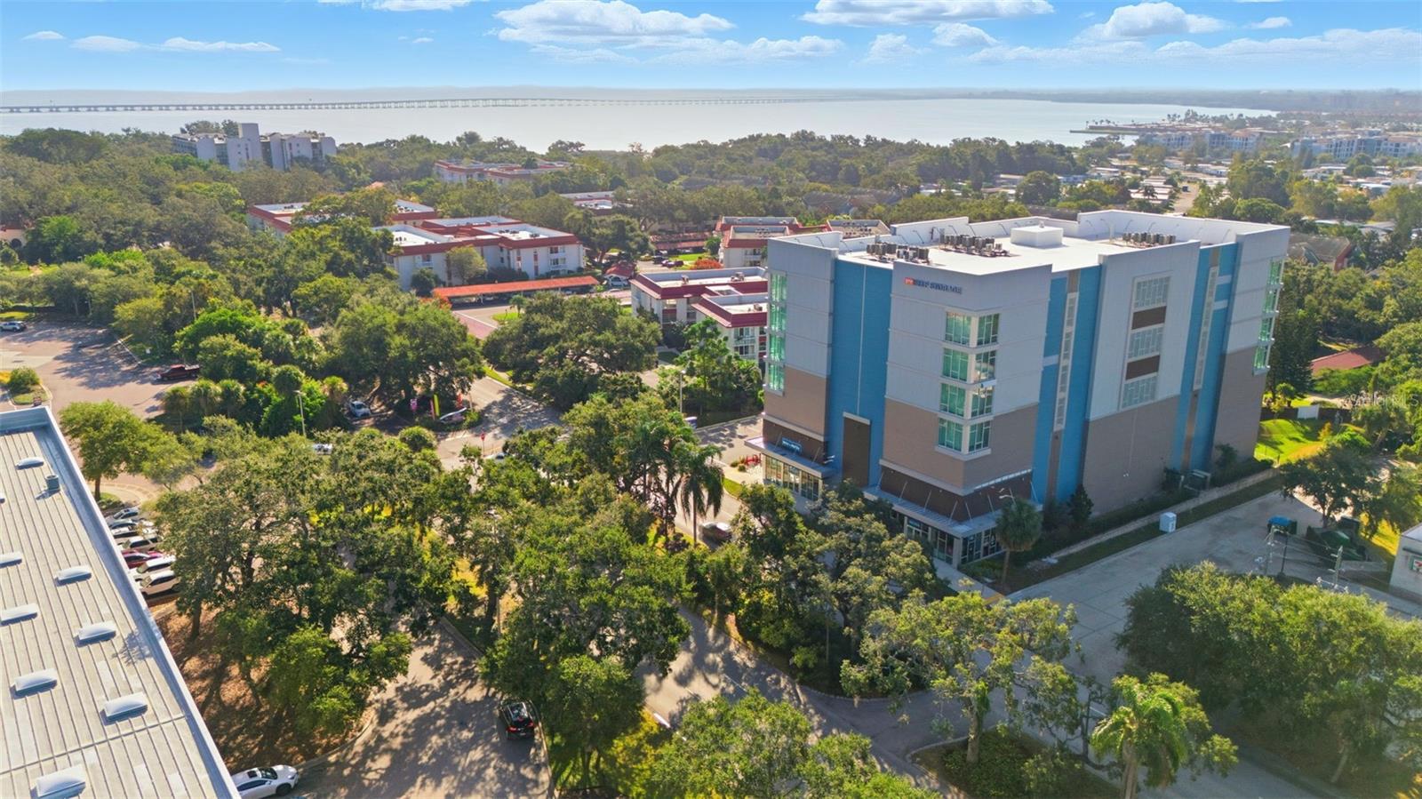 Image 9 of 38 For 2630 Pearce Drive 208