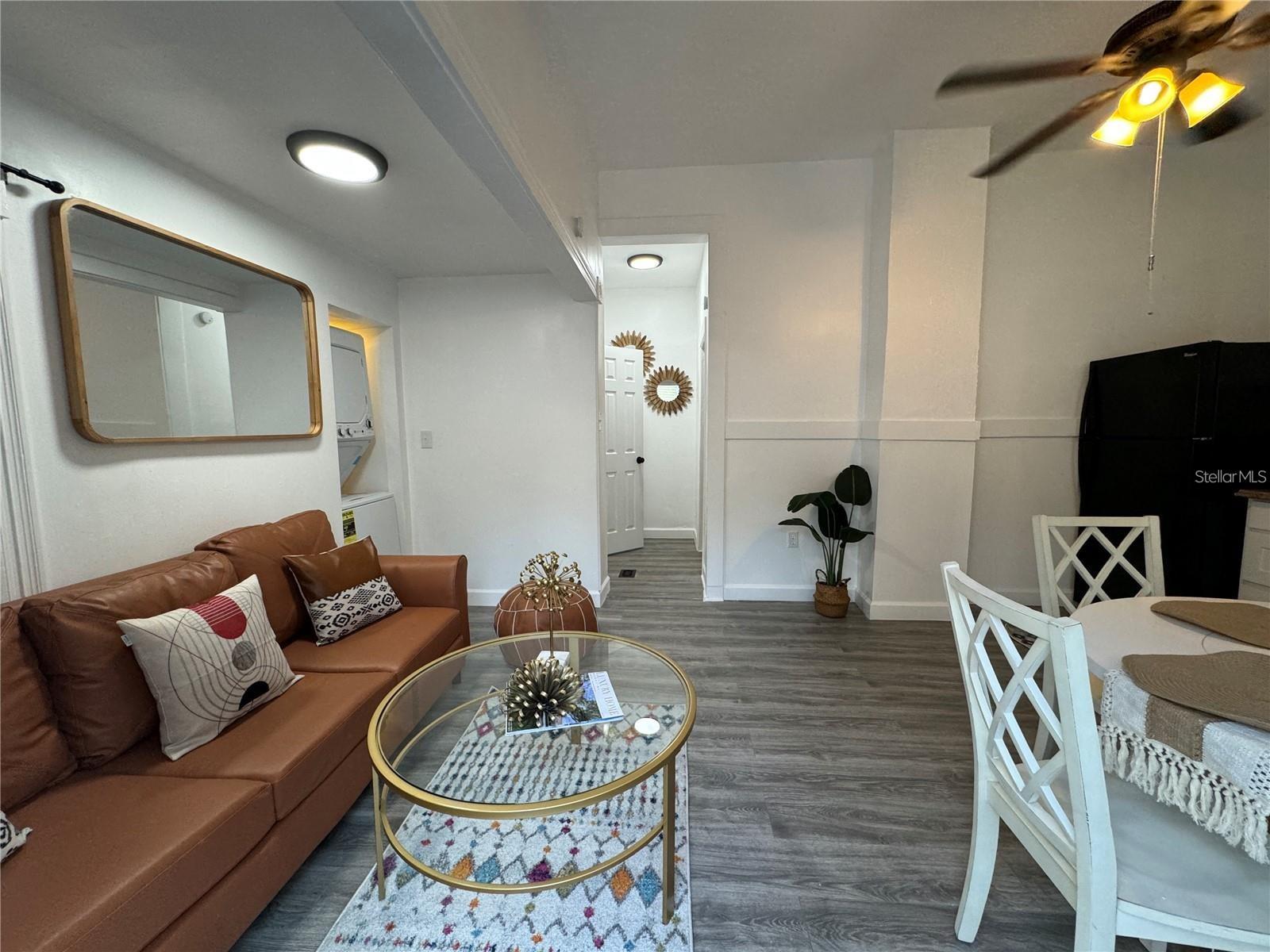 Image 25 of 54 For 609 Azeele Street