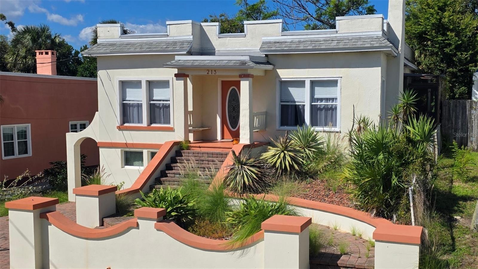 Listing Details for 213 Jessamine Boulevard, DAYTONA BEACH, FL 32118