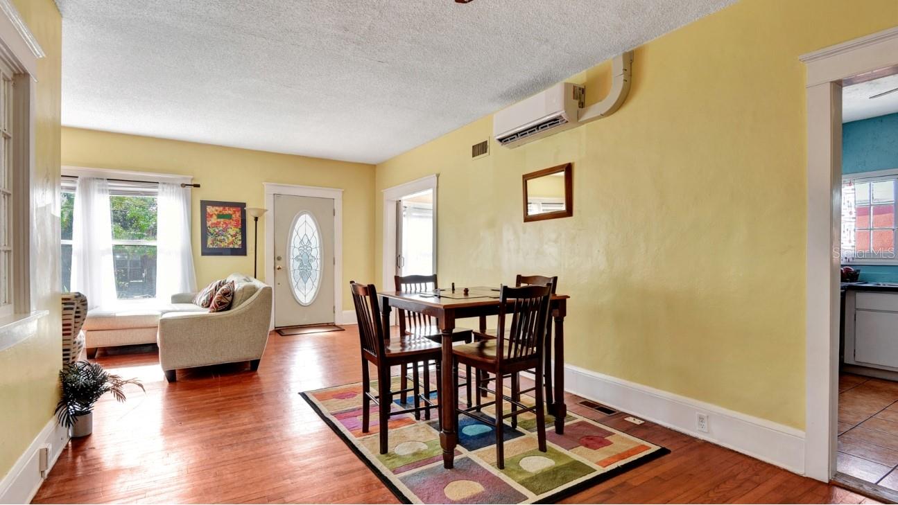 Image 31 of 46 For 213 Jessamine Boulevard