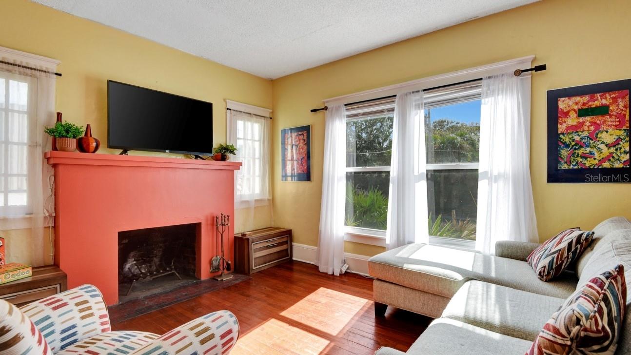 Image 32 of 46 For 213 Jessamine Boulevard