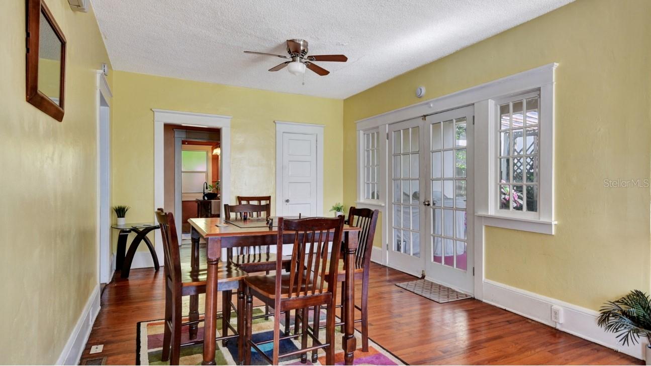 Image 35 of 46 For 213 Jessamine Boulevard