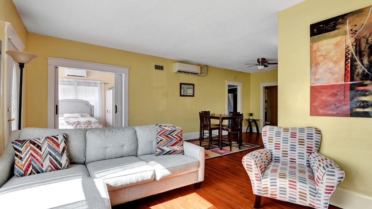 Image 36 of 46 For 213 Jessamine Boulevard