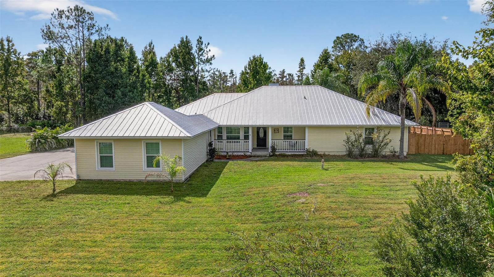 Details for 26530 Green Willow Run, WESLEY CHAPEL, FL 33544