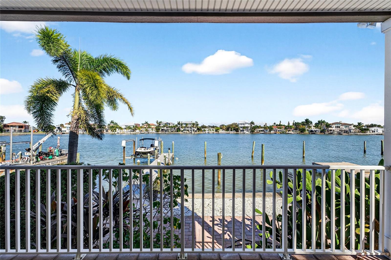 Image 10 of 42 For 2509 Bay Boulevard B