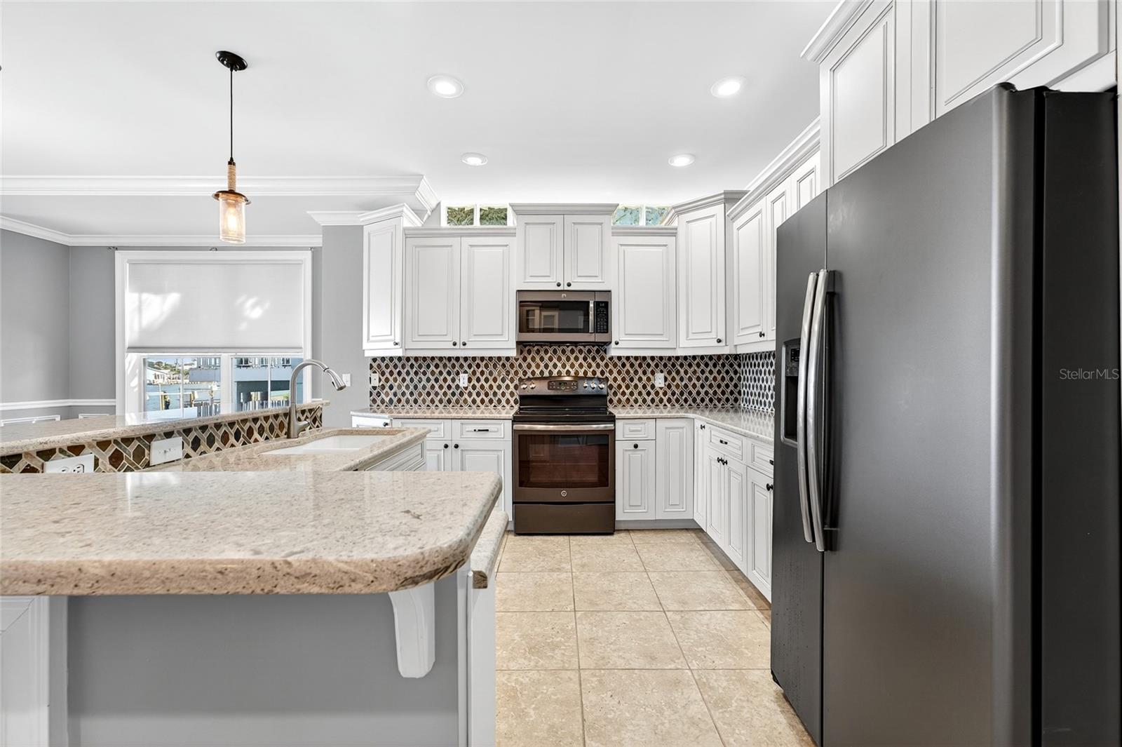 Image 14 of 42 For 2509 Bay Boulevard B