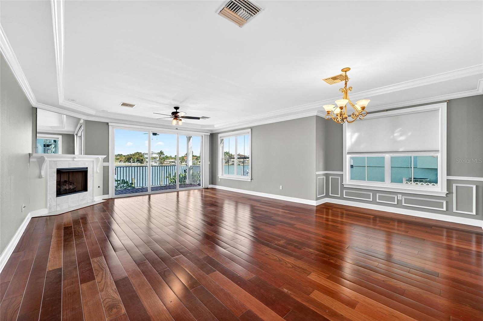 Image 18 of 42 For 2509 Bay Boulevard B