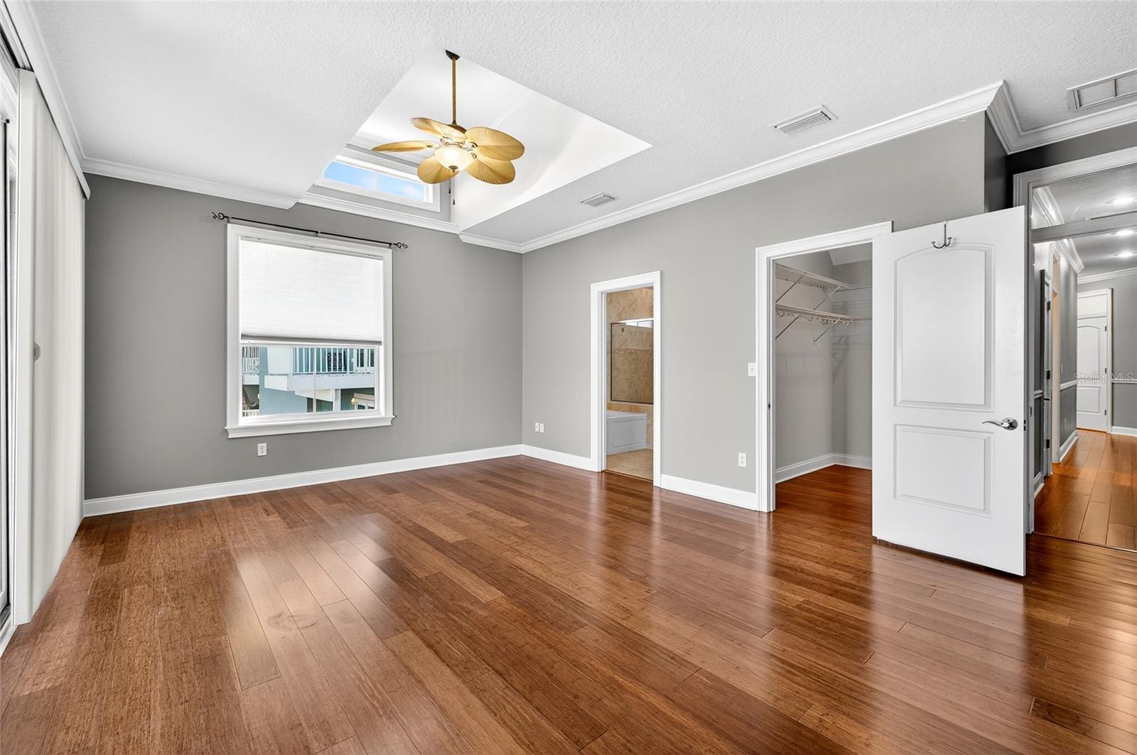 Image 28 of 42 For 2509 Bay Boulevard B