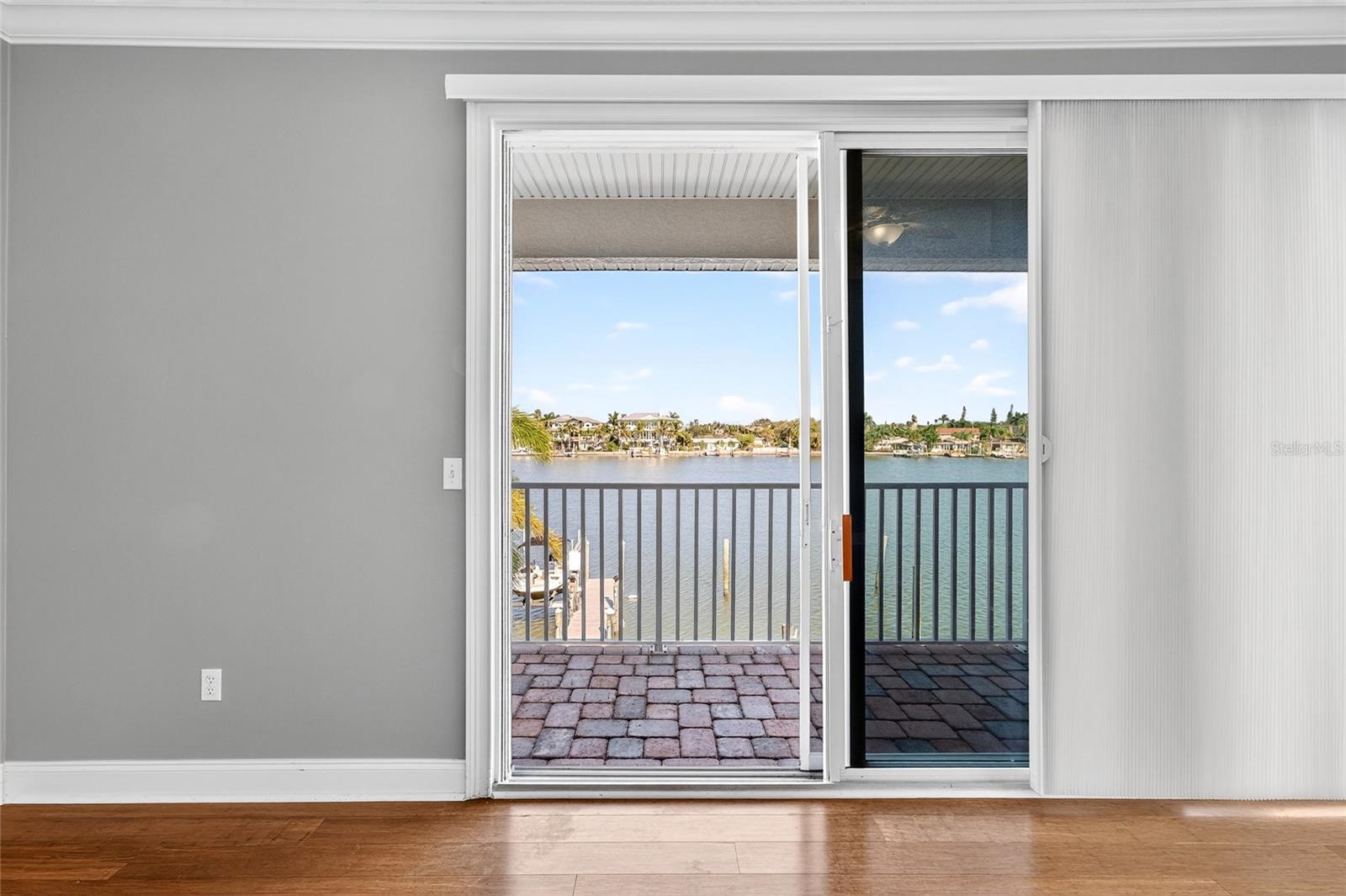 Image 31 of 42 For 2509 Bay Boulevard B