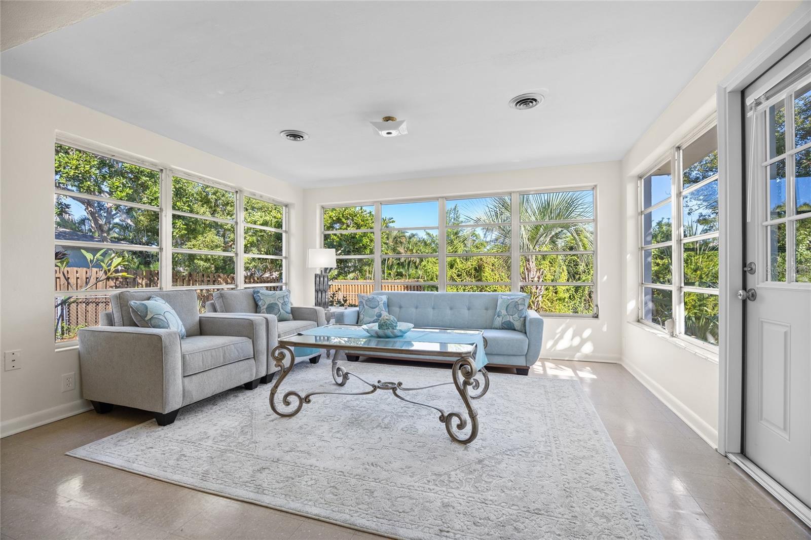 Image 13 of 49 For 1198 Fairway Drive