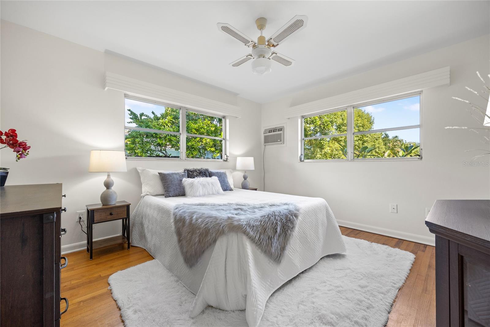 Image 15 of 49 For 1198 Fairway Drive