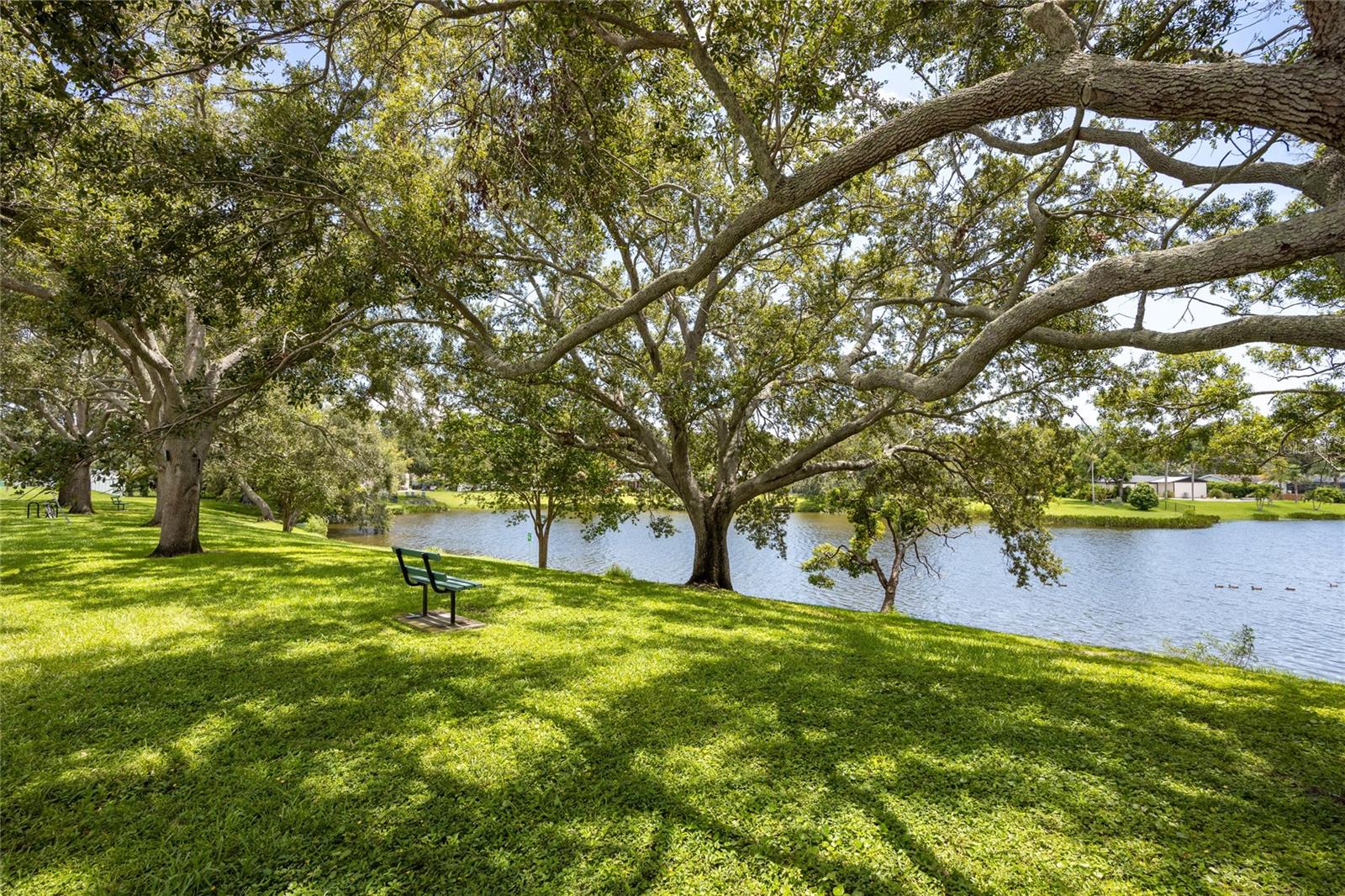 Image 38 of 49 For 1198 Fairway Drive