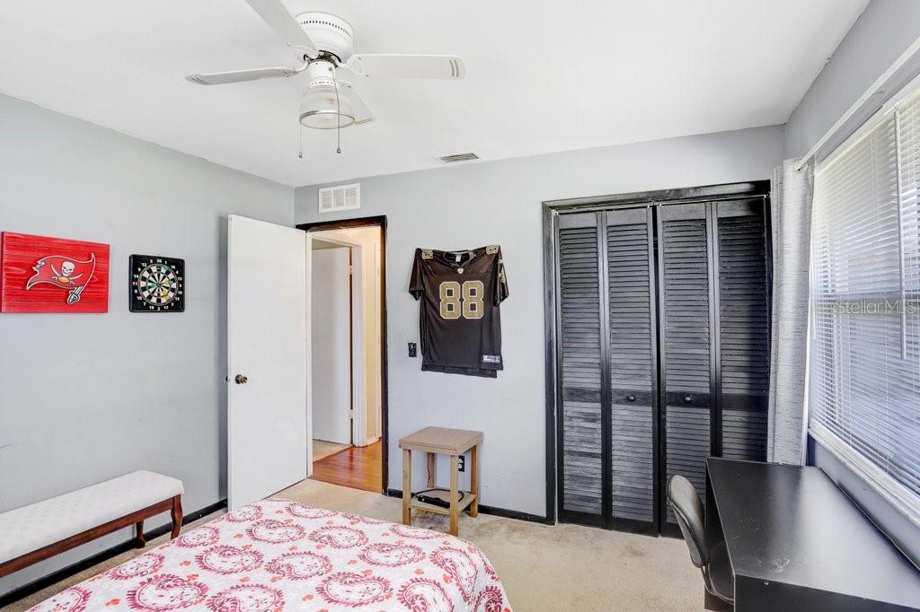 Image 14 of 35 For 11520 Corwin Street