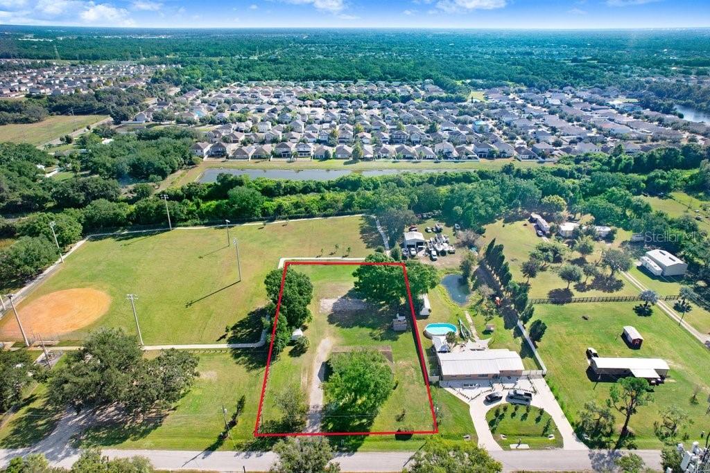 Image 31 of 35 For 11520 Corwin Street