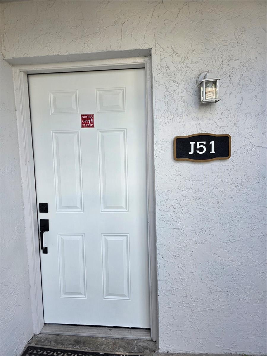Image 2 of 33 For 3821 Oak Drive J51