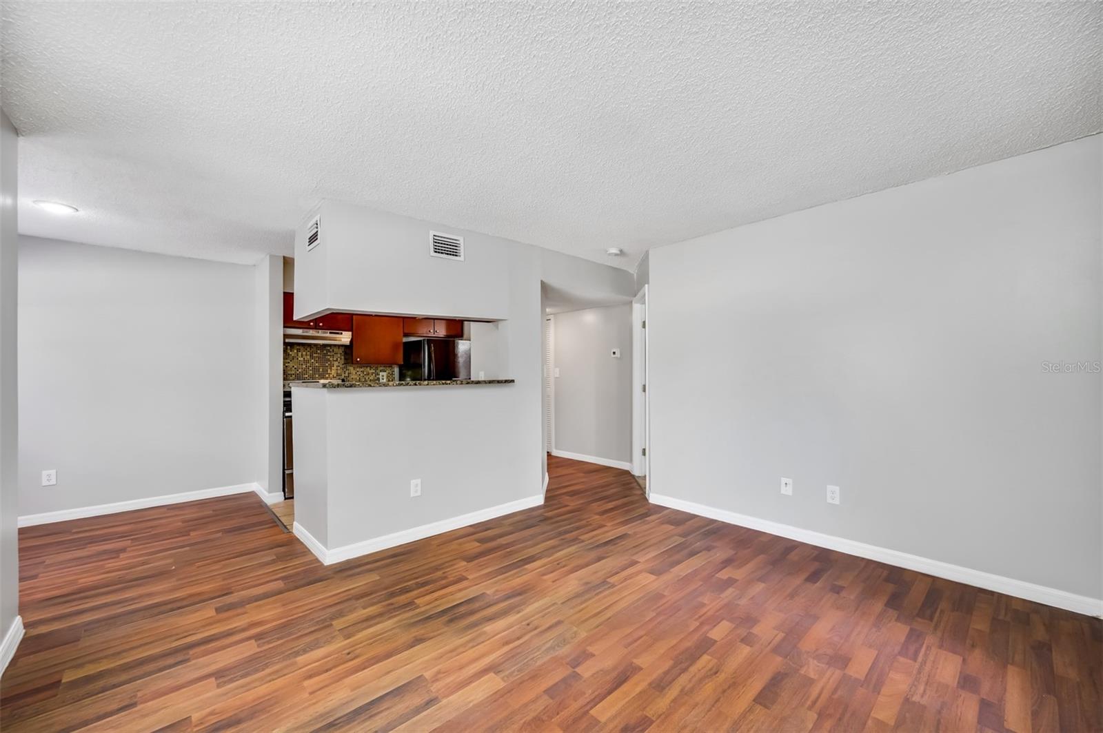 Image 4 of 20 For 8723 Fancy Finch Drive 101