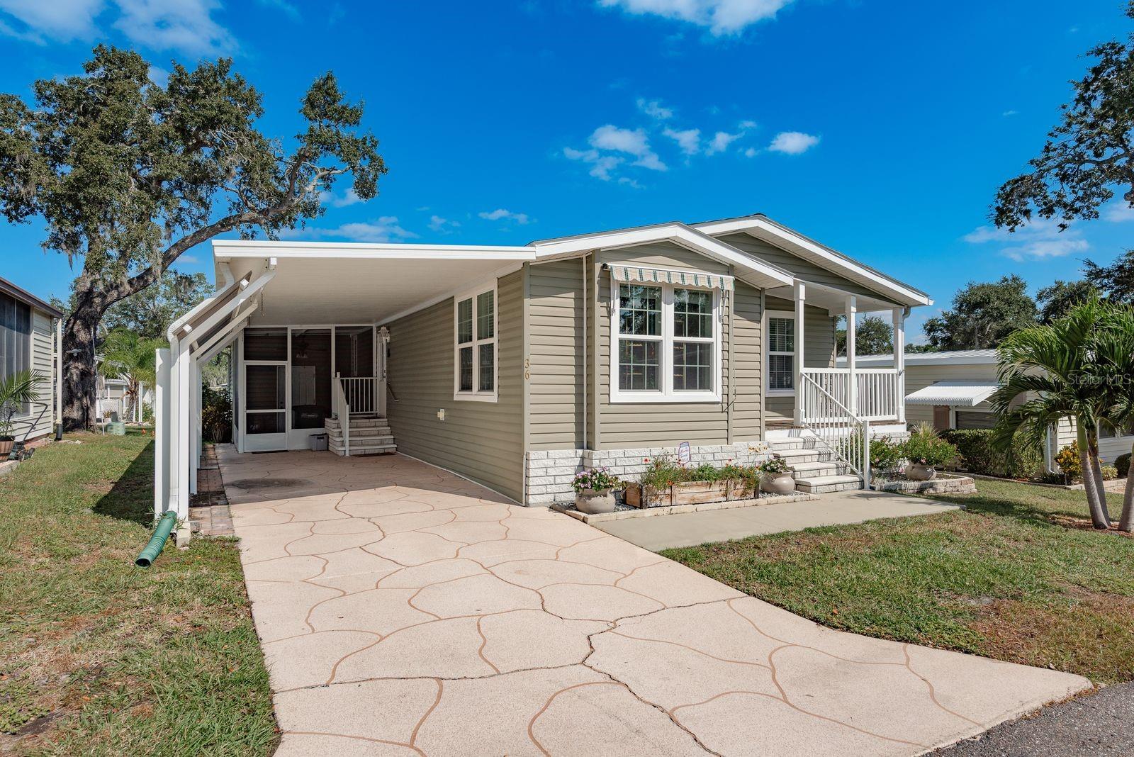 Image 3 of 36 For 36 New Fawn Court 34