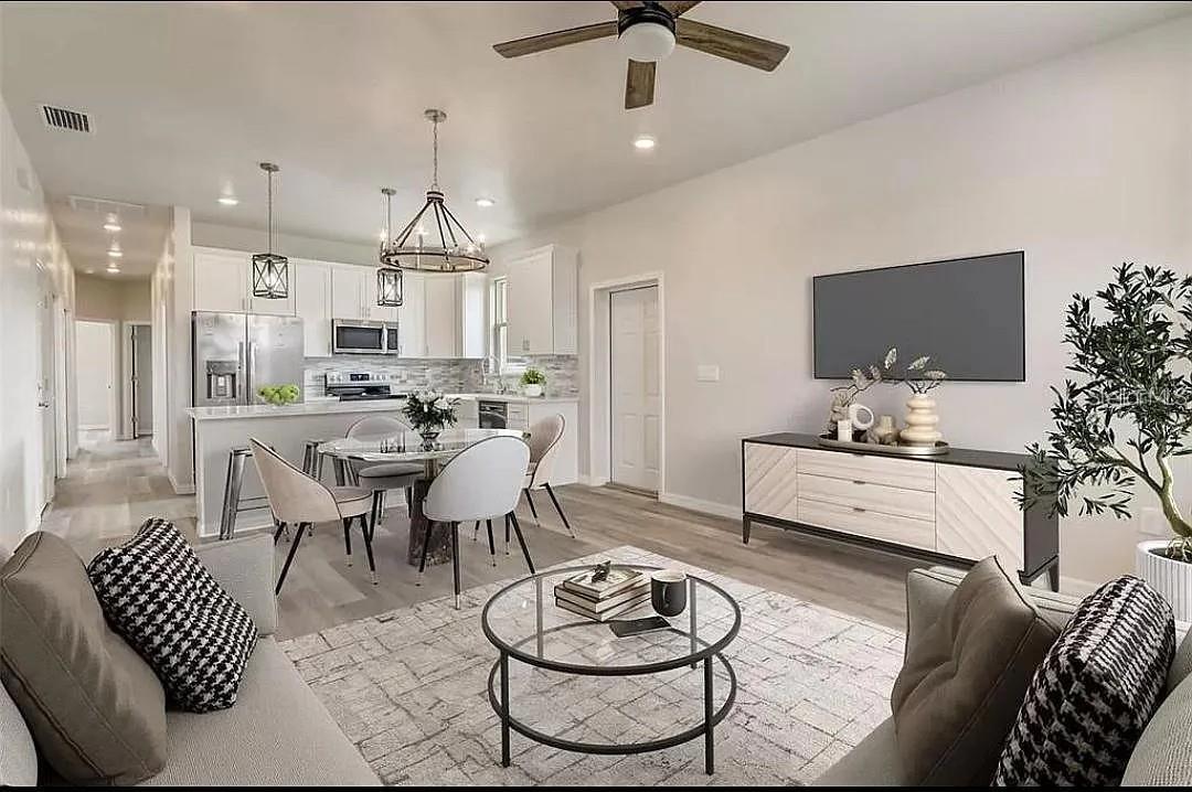 Image 6 of 7 For 3869 Janeen Circle