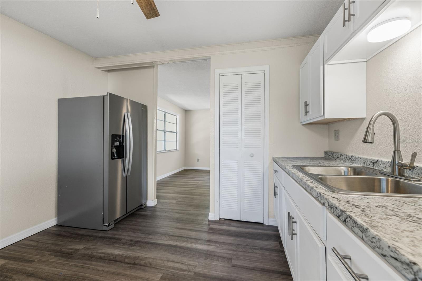 Image 13 of 30 For 39019 Heath Drive