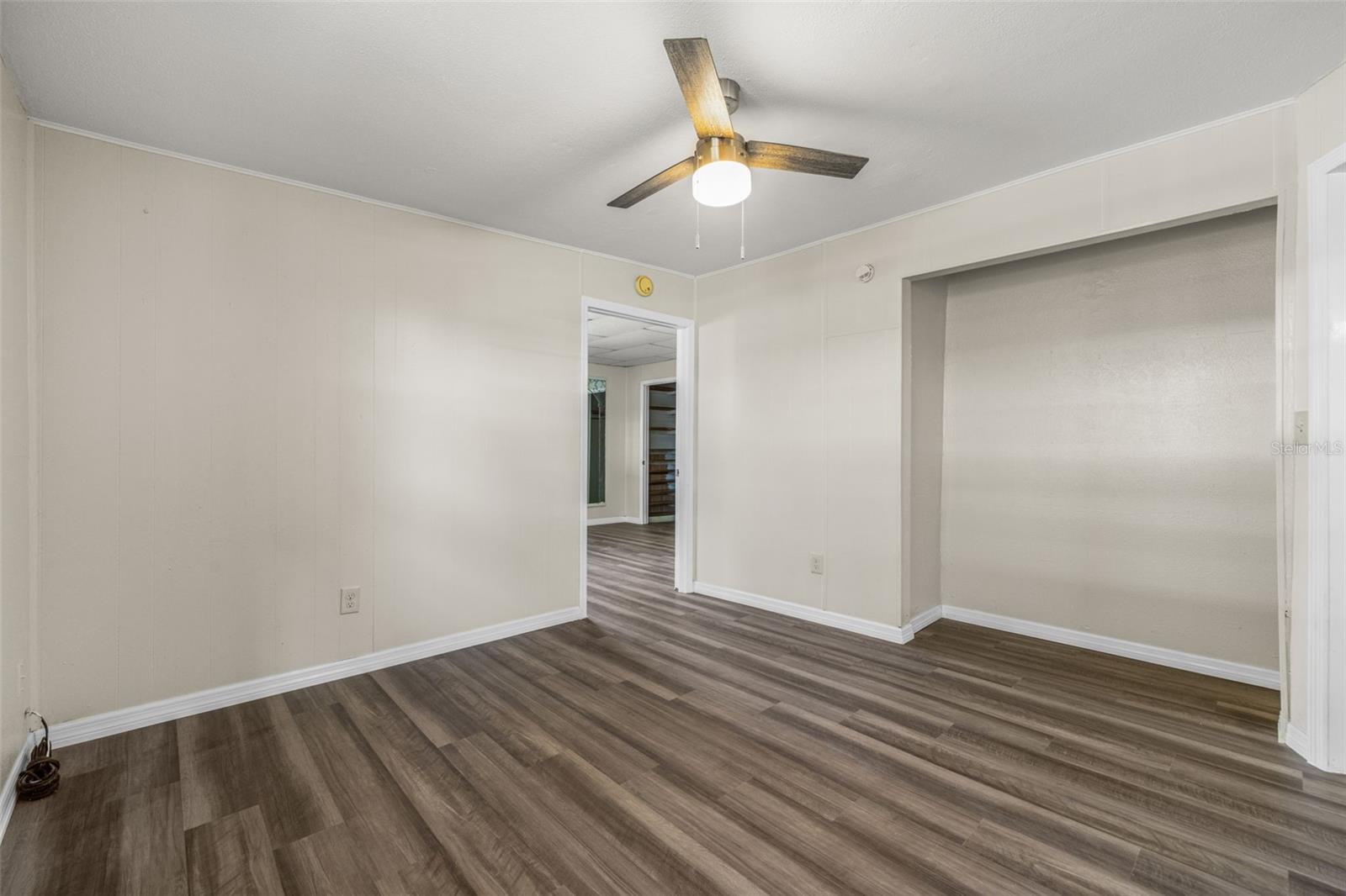 Image 18 of 30 For 39019 Heath Drive