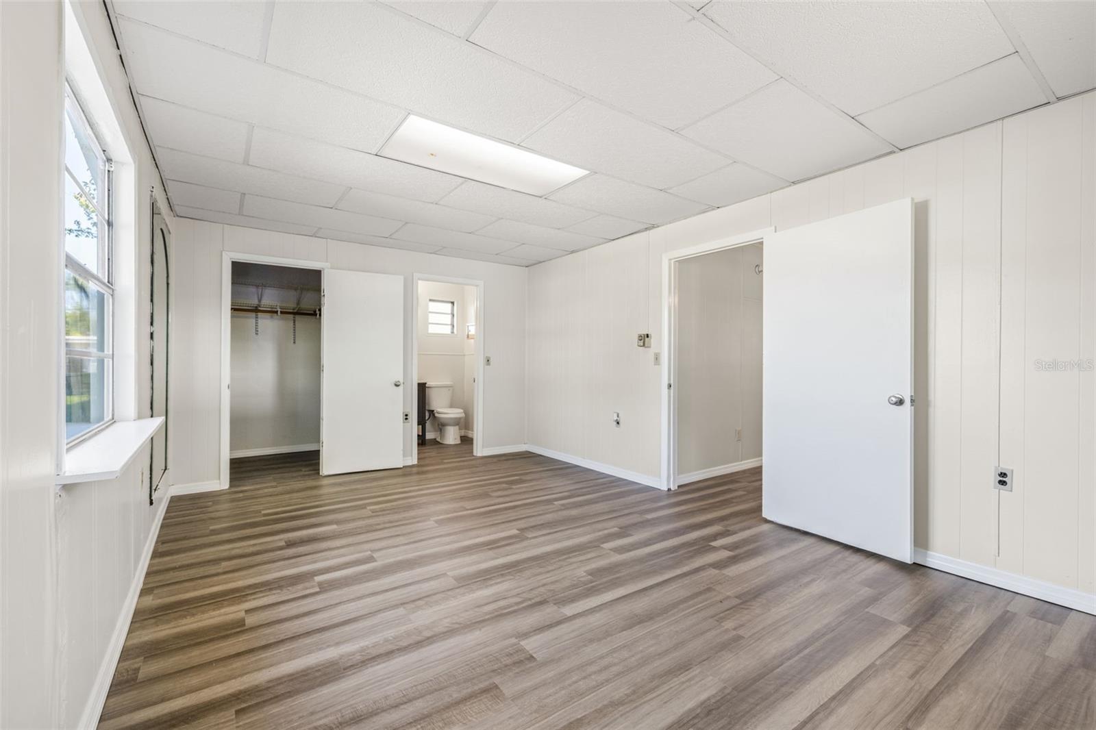 Image 22 of 30 For 39019 Heath Drive