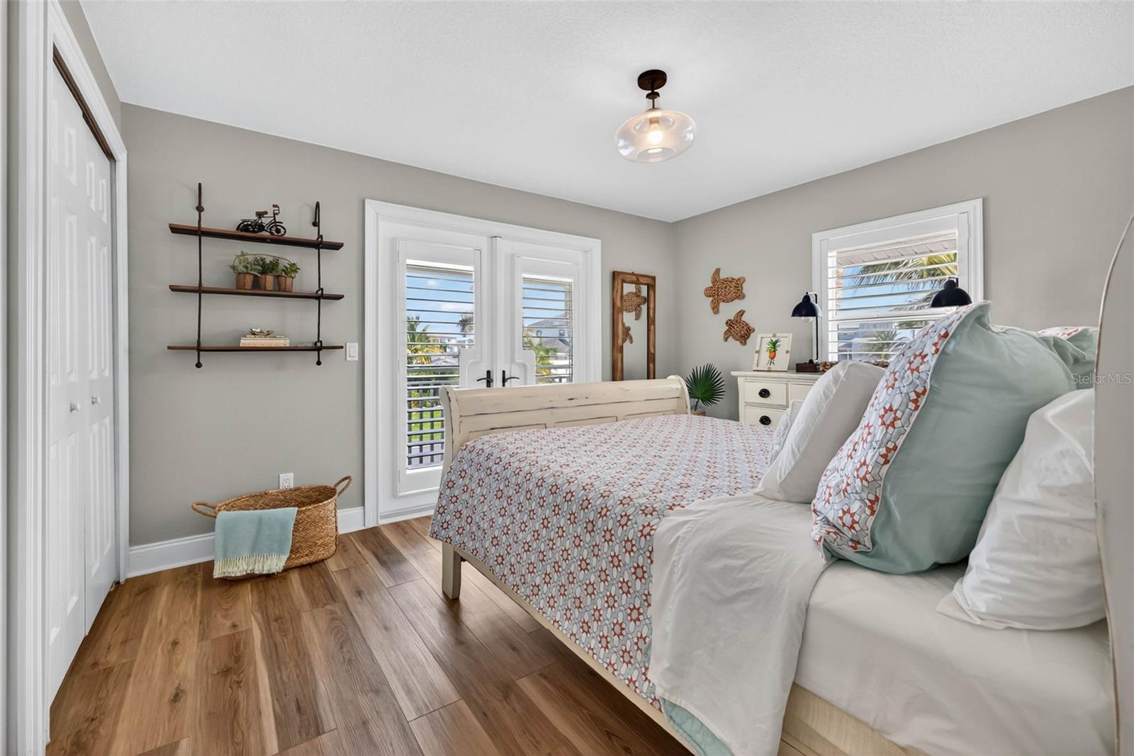 Image 20 of 34 For 2605 Hibiscus Drive W