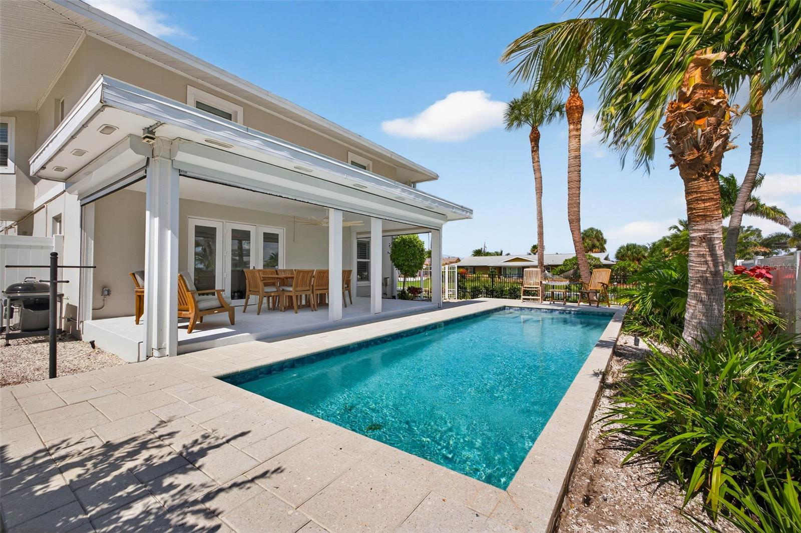 Image 27 of 34 For 2605 Hibiscus Drive W