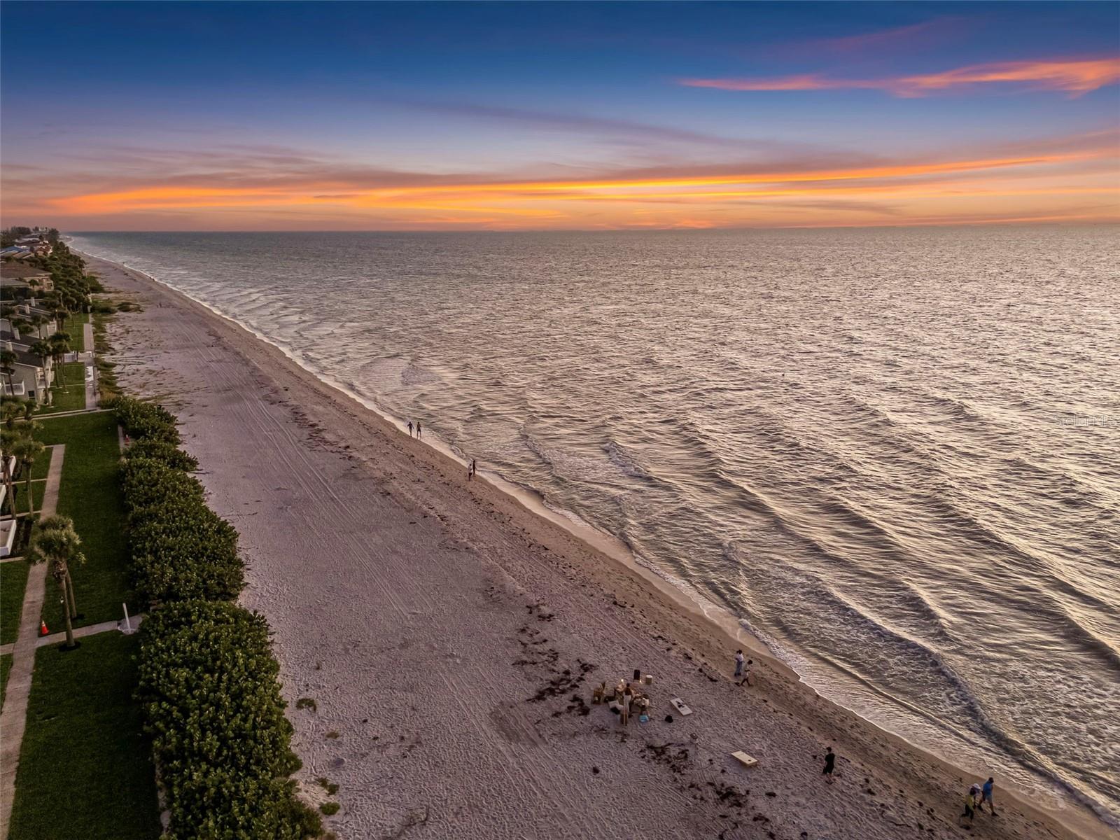 Image 32 of 34 For 2605 Hibiscus Drive W