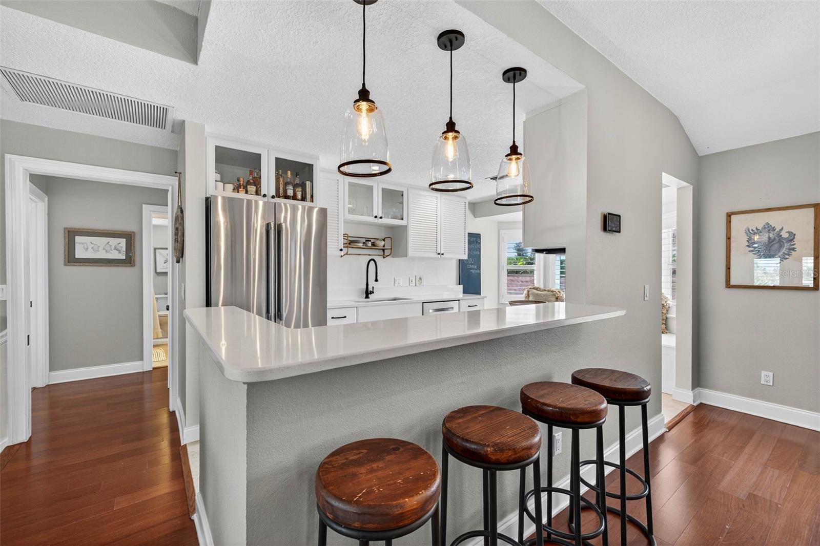 Image 7 of 34 For 2605 Hibiscus Drive W