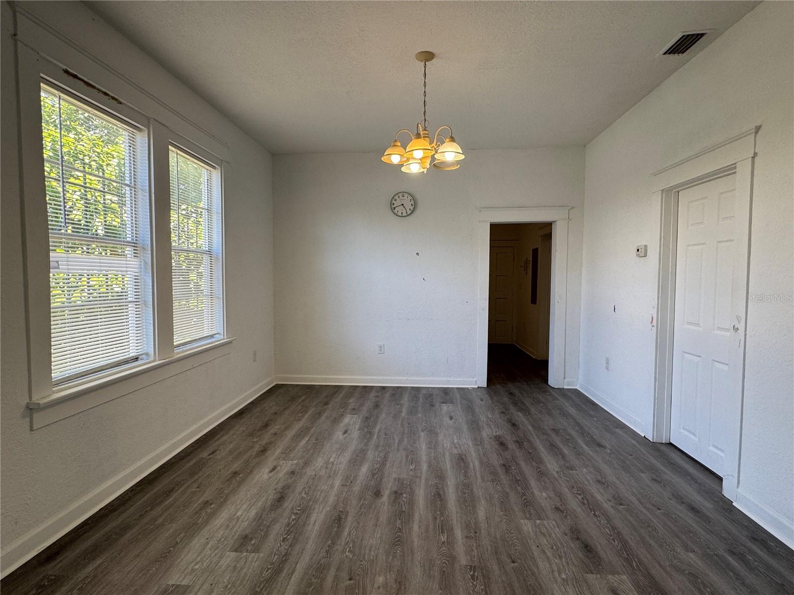 Image 10 of 34 For 1022 14th Avenue