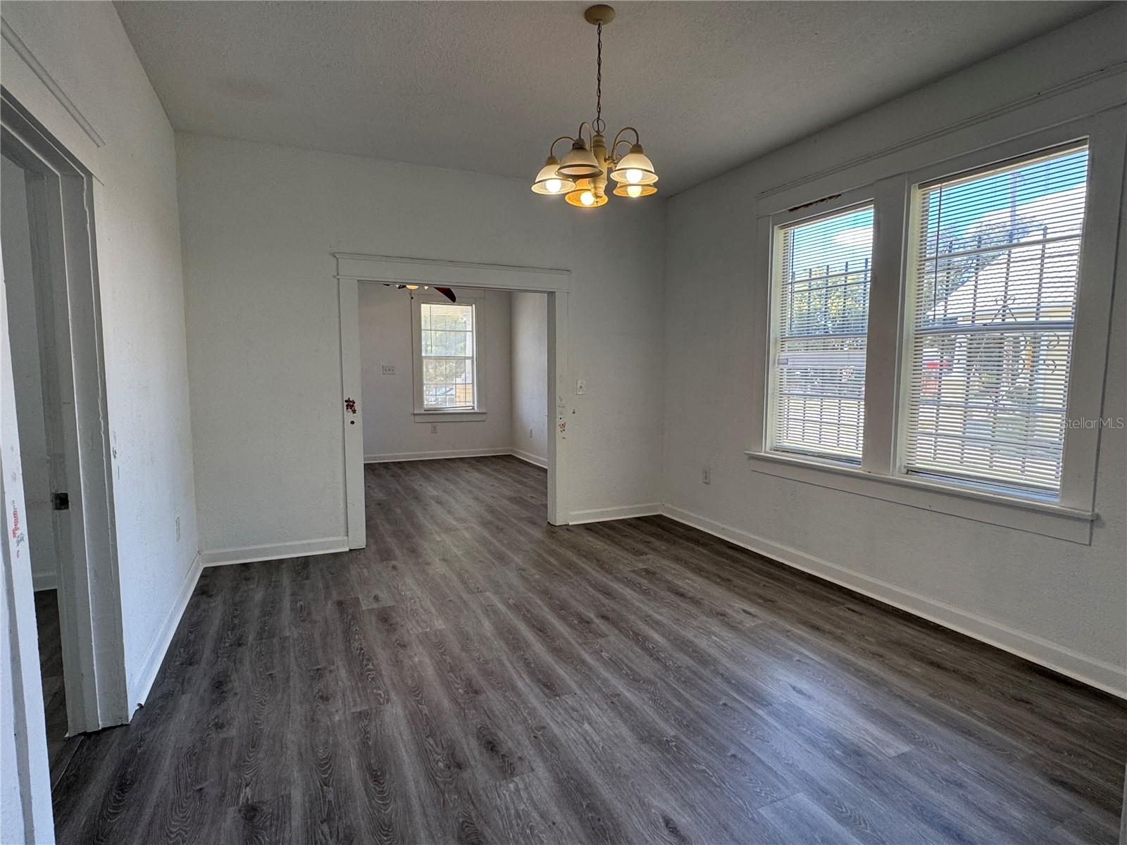 Image 12 of 34 For 1022 14th Avenue