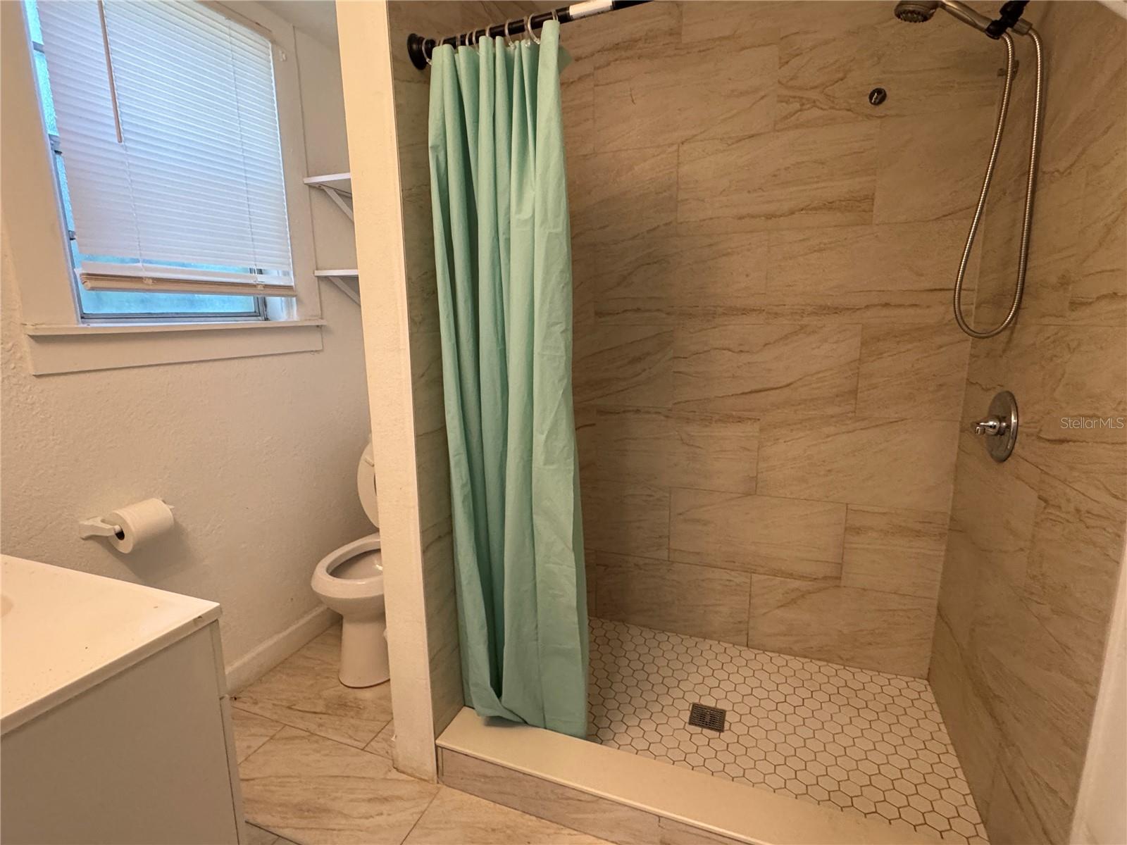 Image 31 of 34 For 1022 14th Avenue