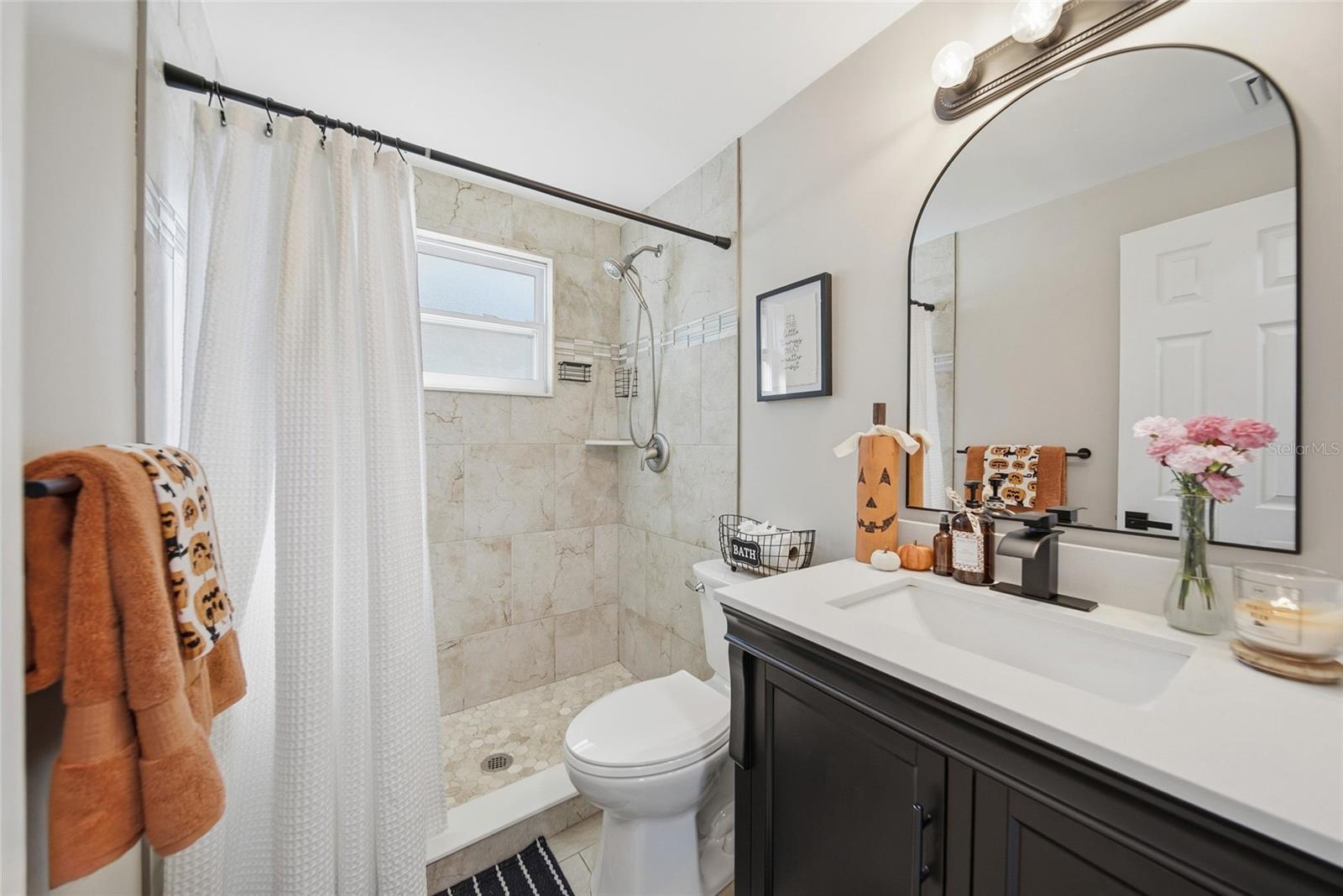 Image 11 of 27 For 3744 Carron Street