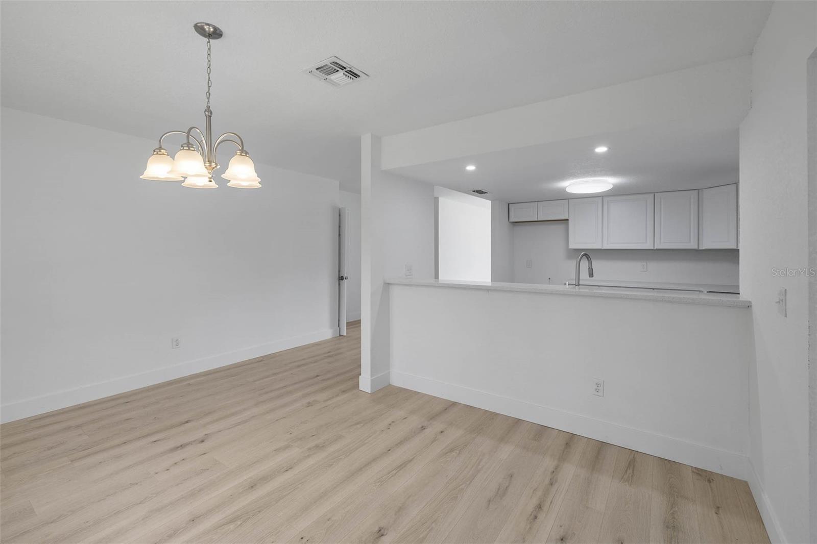 Image 10 of 25 For 26329 Seidel Street