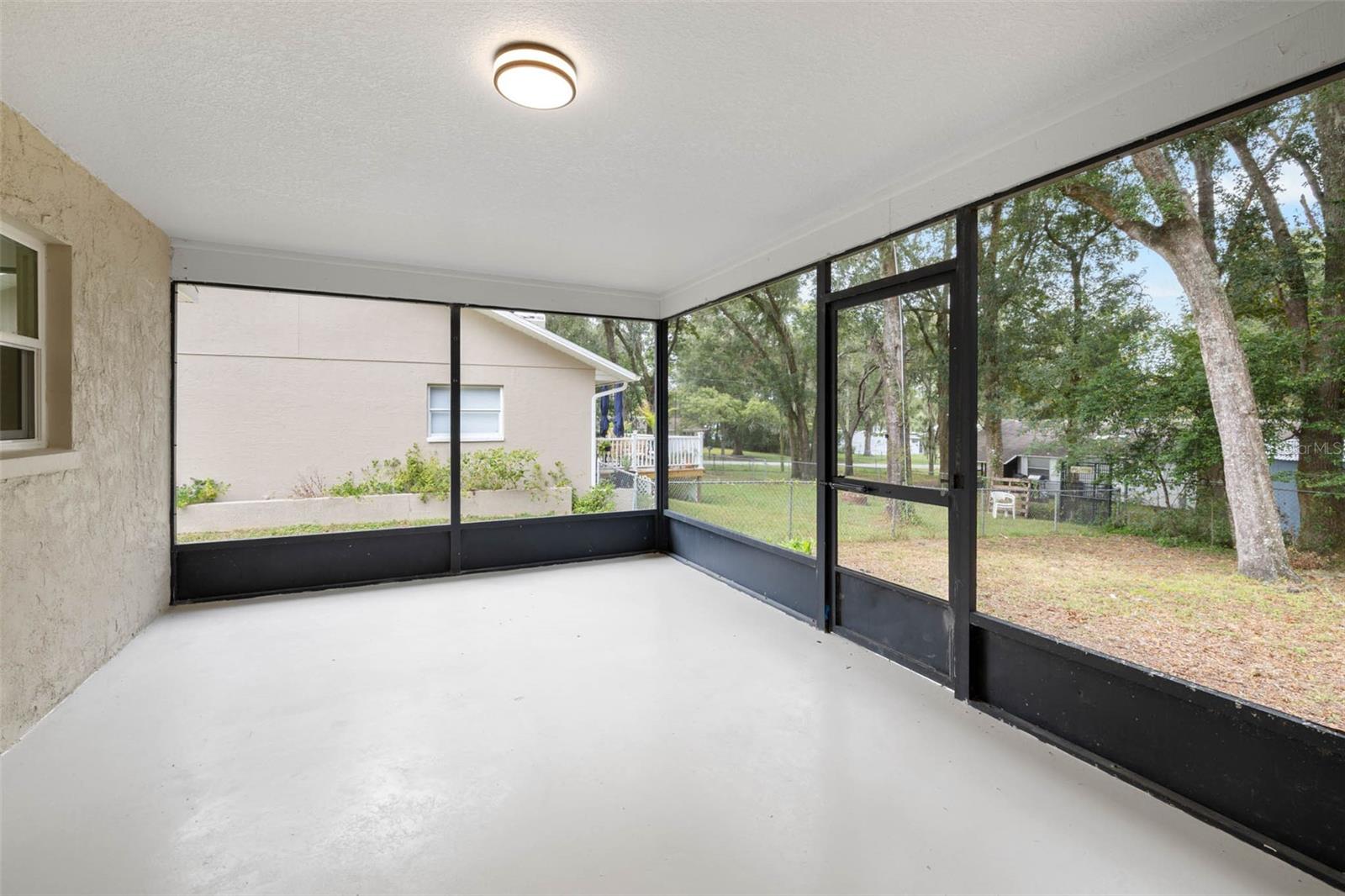 Image 22 of 25 For 26329 Seidel Street