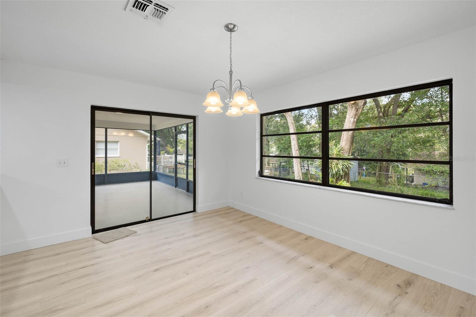 Image 9 of 25 For 26329 Seidel Street