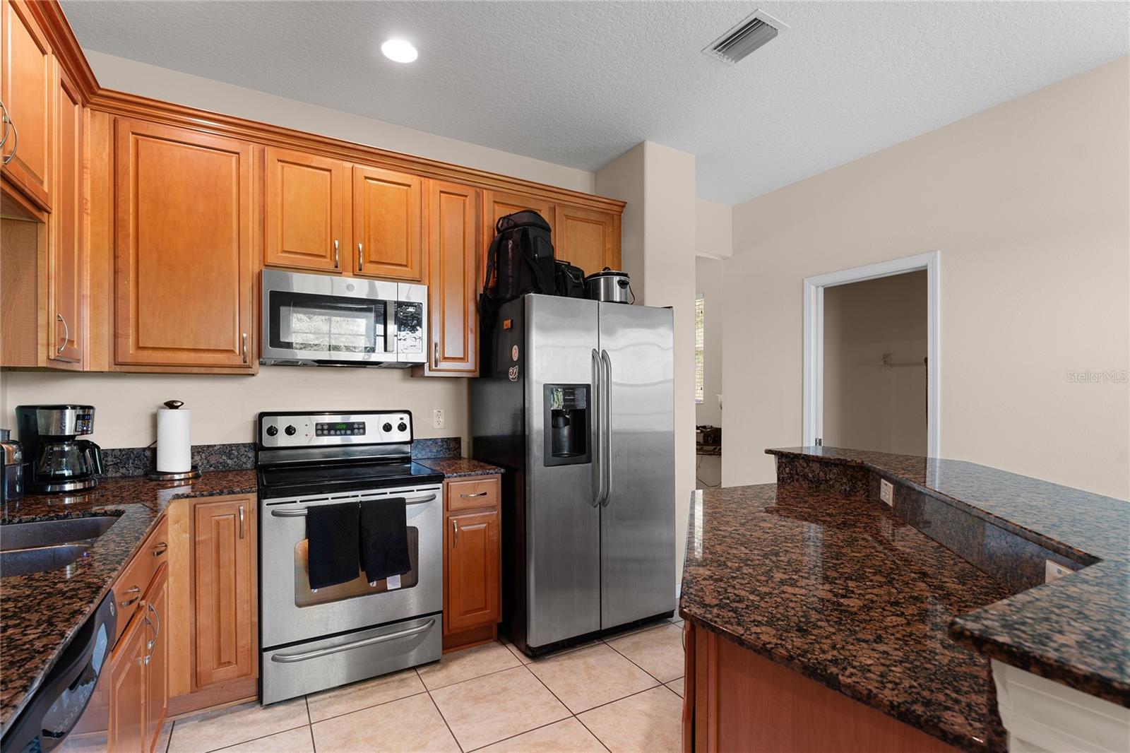 Image 17 of 52 For 2435 Lexington Oak Drive